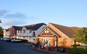 Holt Lodge Hotel