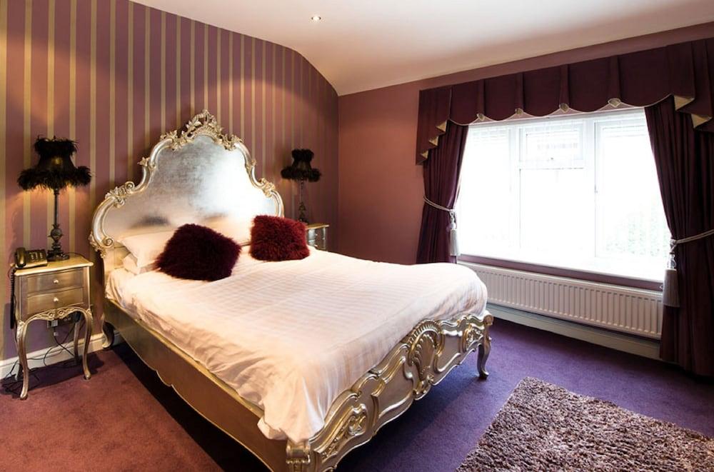 Holt Lodge Hotel Wrexham Esterno foto