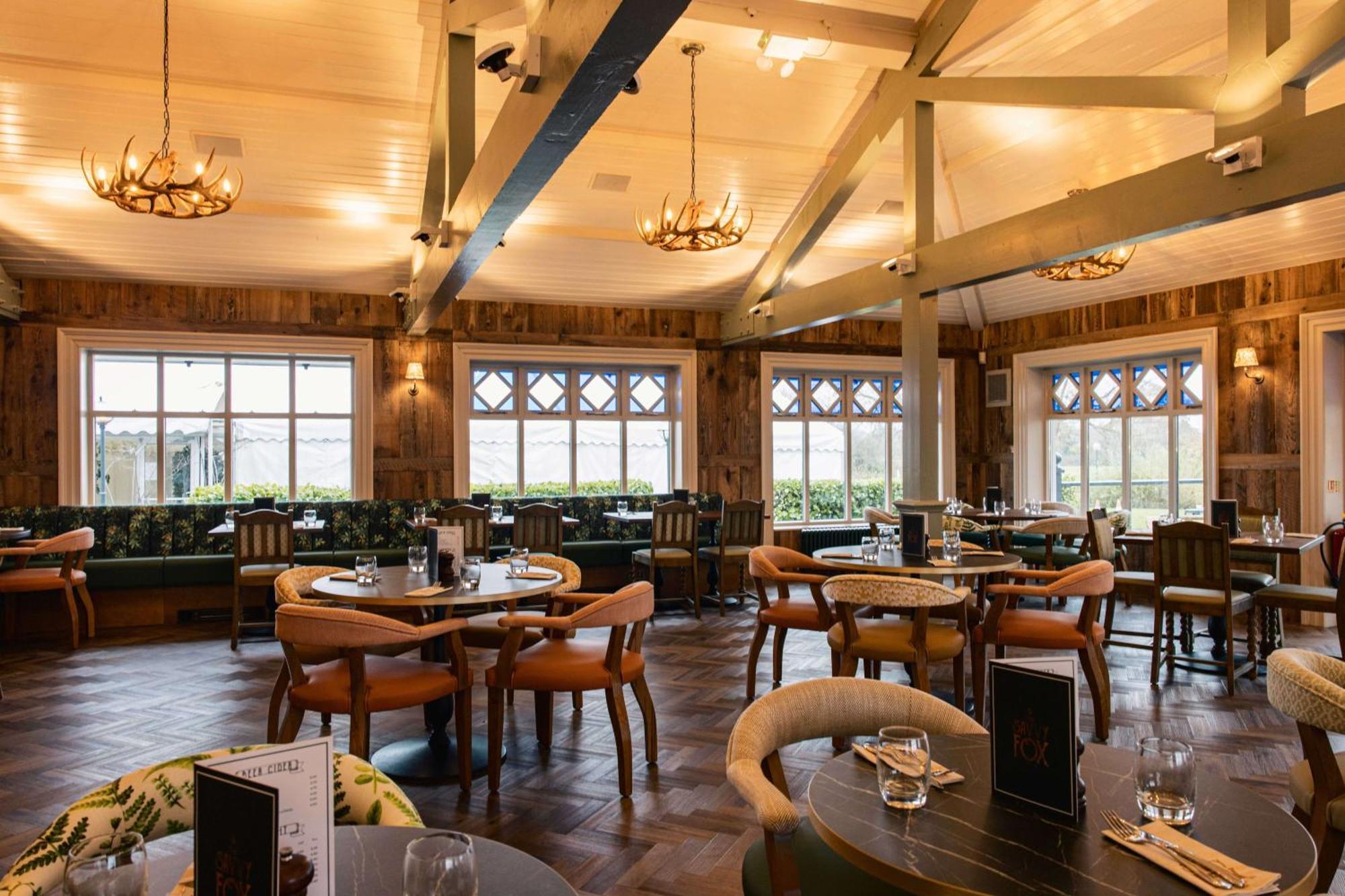 Holt Lodge Hotel Wrexham Esterno foto
